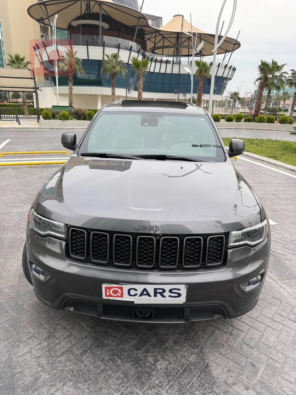 جيب جراند شيروكي